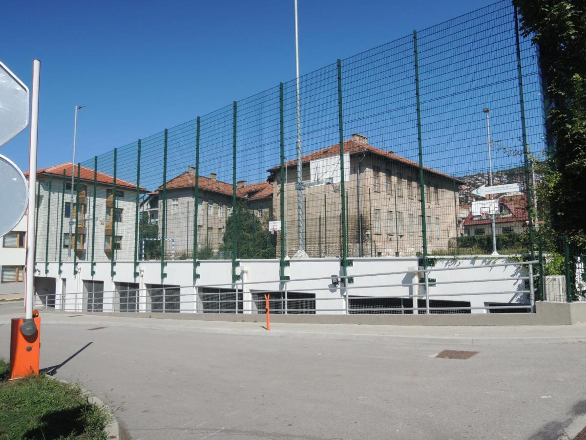 Hotel Logavina 8 Garage Parking Szarajevó Kültér fotó